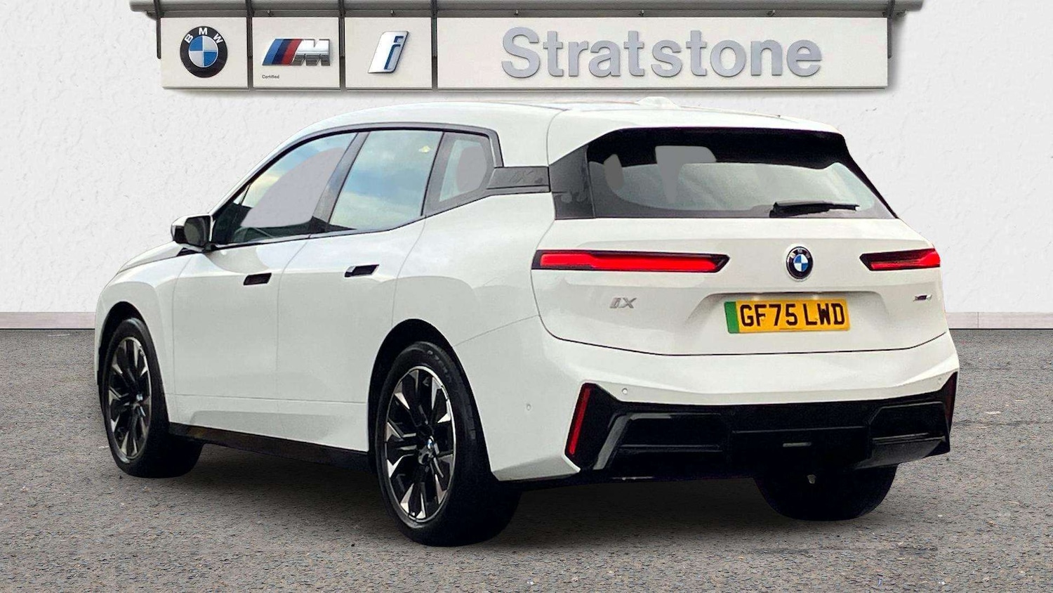 Used BMW iX 2025 for sale - 77051467: Photo 2