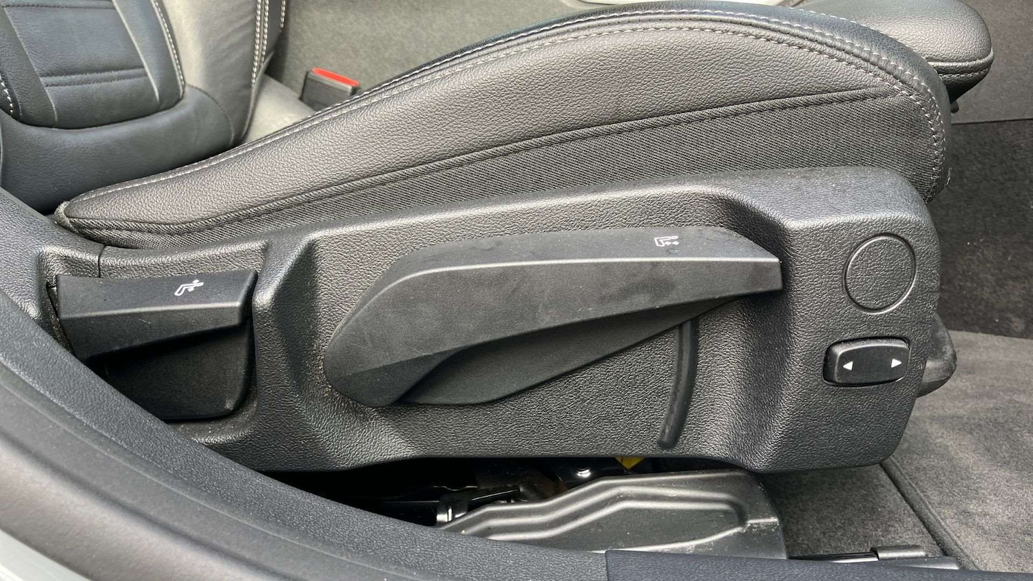 Used BMW 4 Series 2023 for sale - 76351654: Photo 28