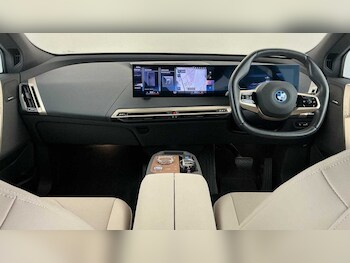 Used BMW iX 2023 for sale - 75649312: Photo