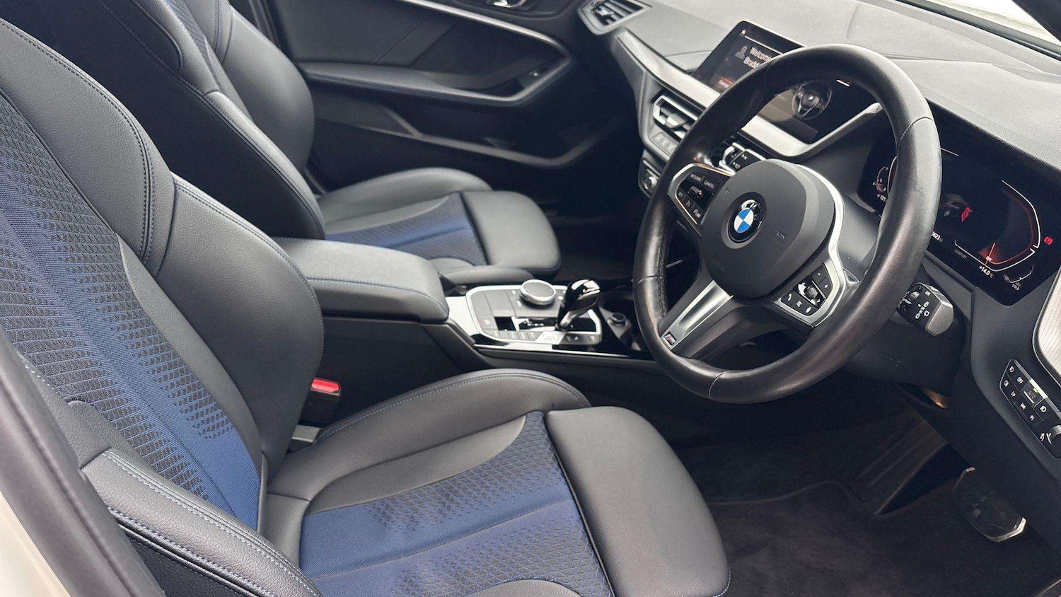 Used BMW 1 Series 2023 for sale - 77158423: Photo 13