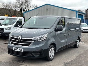Renault Trafic feature image
