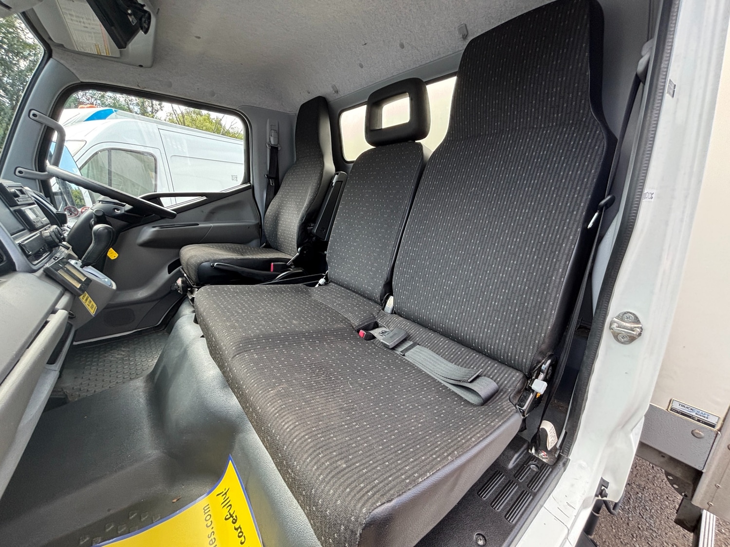 Used Mitsubishi Canter 2021 for sale - 75663036: Photo 11