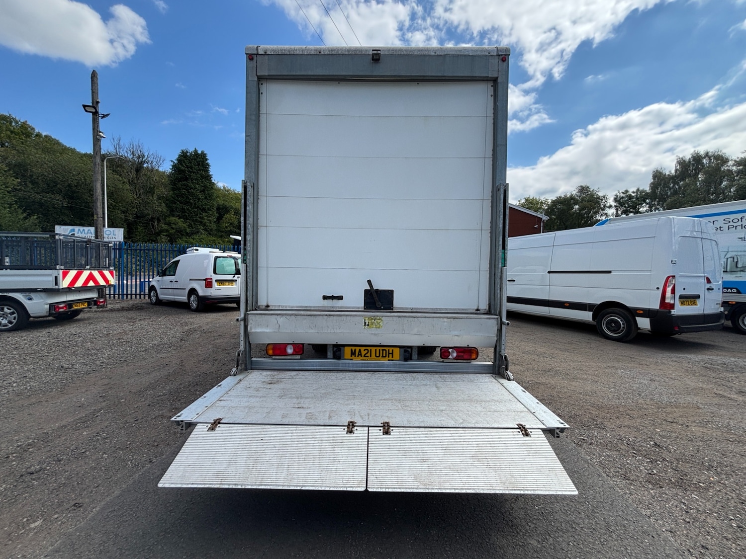 Used Mitsubishi Canter 2021 for sale - 75663036: Photo 14