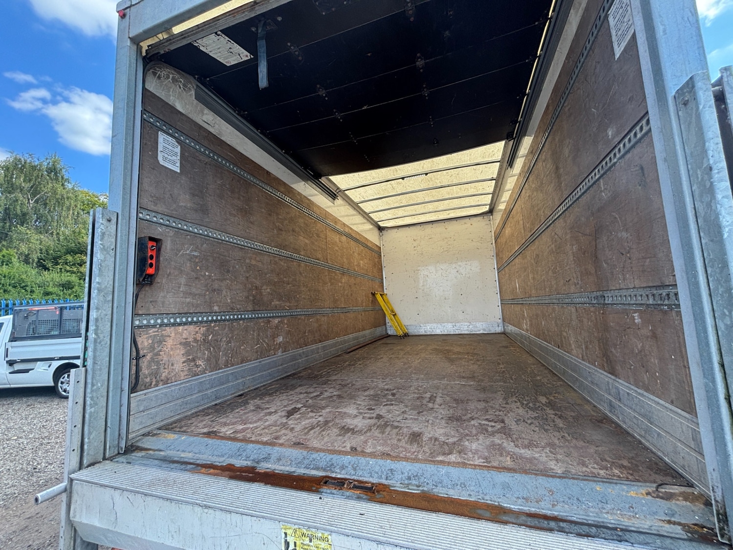 Used Mitsubishi Canter 2021 for sale - 75663036: Photo 16