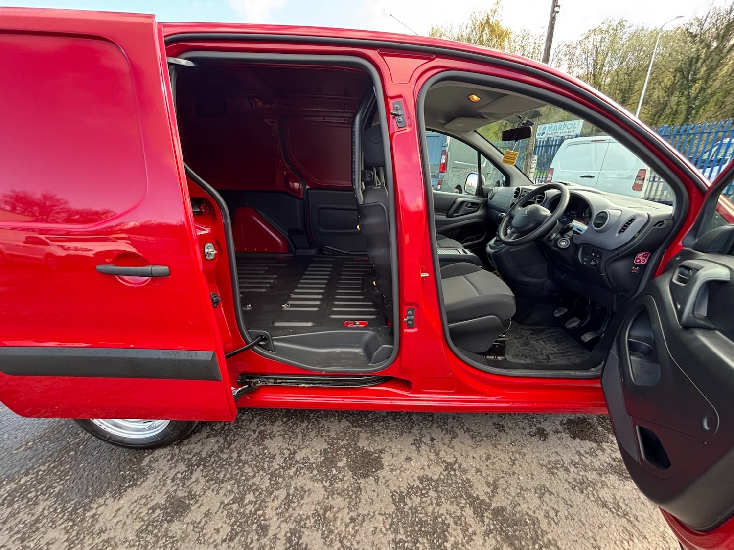 Used Peugeot Partner 2018 for sale - 78210317: Photo 10