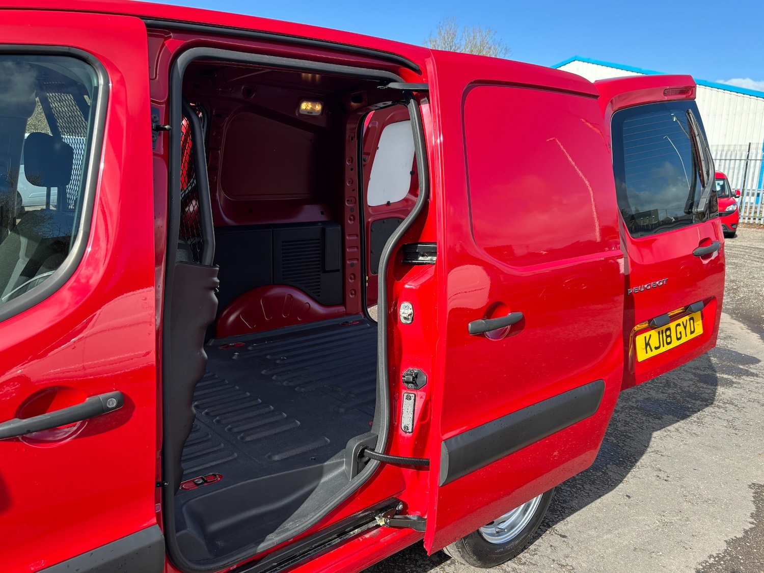 Used Peugeot Partner 2018 for sale - 78210317: Photo 15