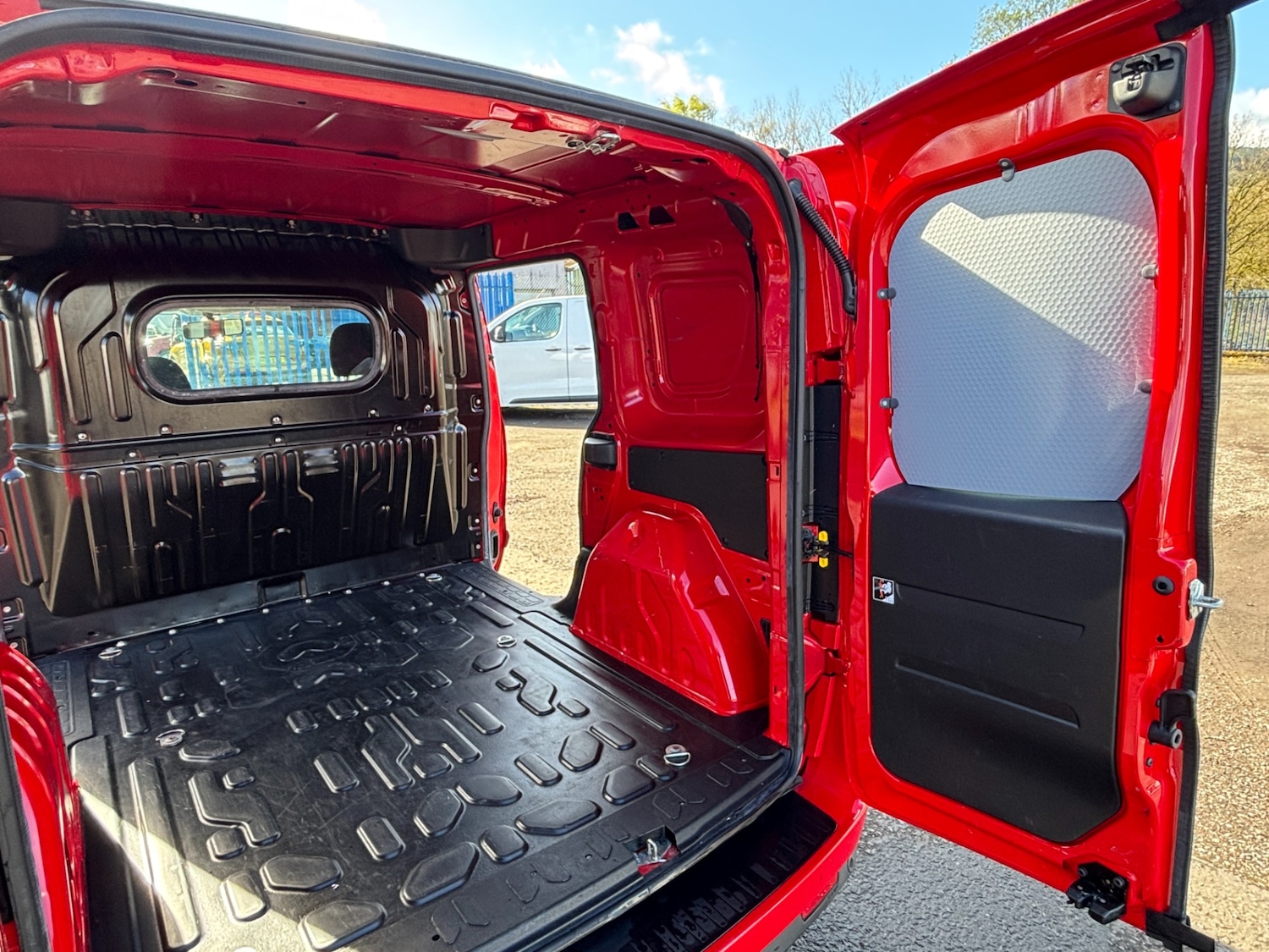 Used Fiat Doblo 2018 for sale - 78210290: Photo 17