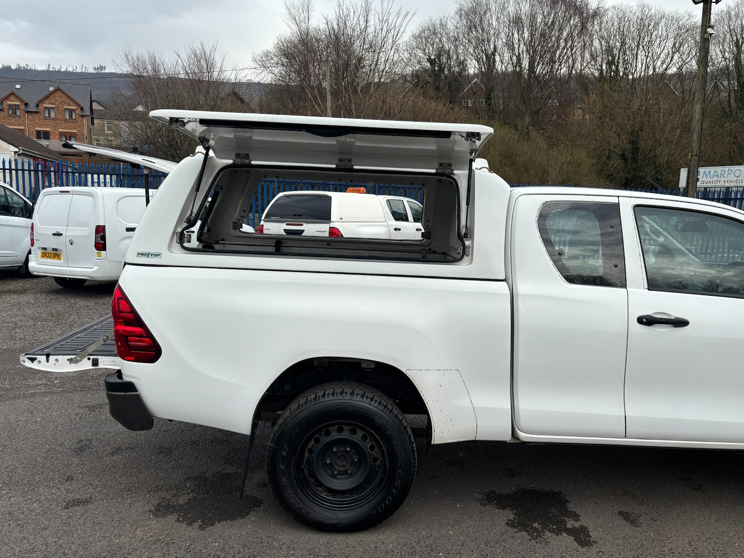 Used Toyota Hilux 2017 for sale - 77760846: Photo 15