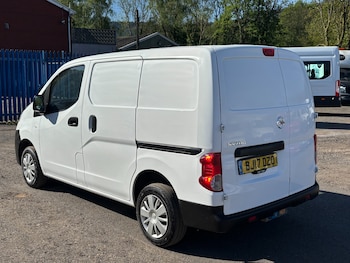Used Nissan NV200 2017 for sale - 78433903: Photo