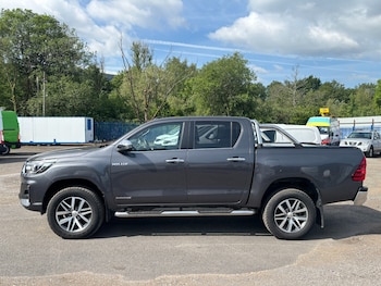 Used Toyota Hilux 2019 for sale - 77148556: Photo