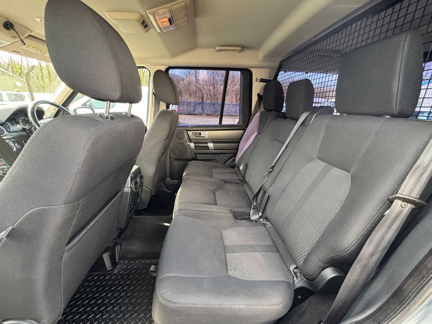 Used Land Rover Discovery 2011 for sale - 77962377: Photo 16