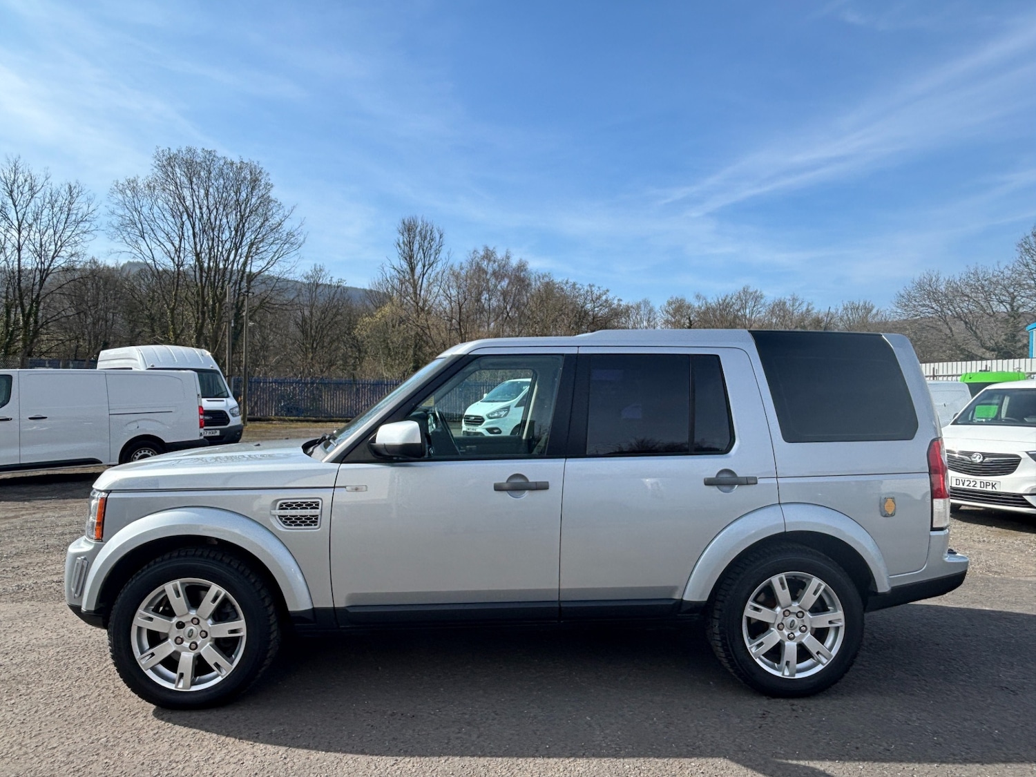 Used Land Rover Discovery 2011 for sale - 77962377: Photo 2