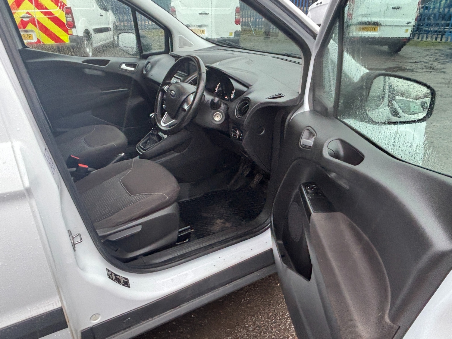 Used Ford Transit Courier 2022 for sale - 76492297: Photo 7