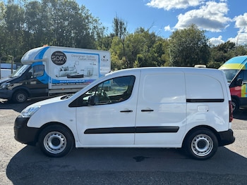 Used Citroen Berlingo 2017 for sale - 78380111: Photo