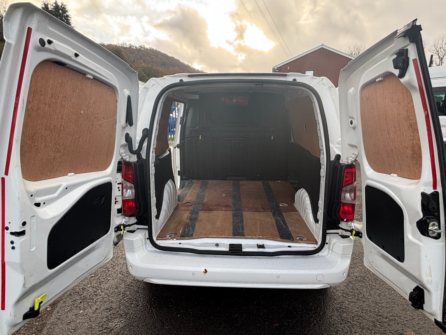 Used Vauxhall Combo 2021 for sale - 76565252: Photo 14