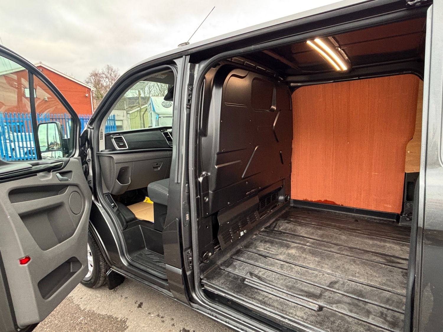 Used Ford Transit Custom 2023 for sale - 77803691: Photo 14