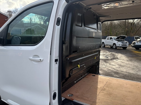 Used Vauxhall Vivaro 2021 for sale - 73722858: Photo 10