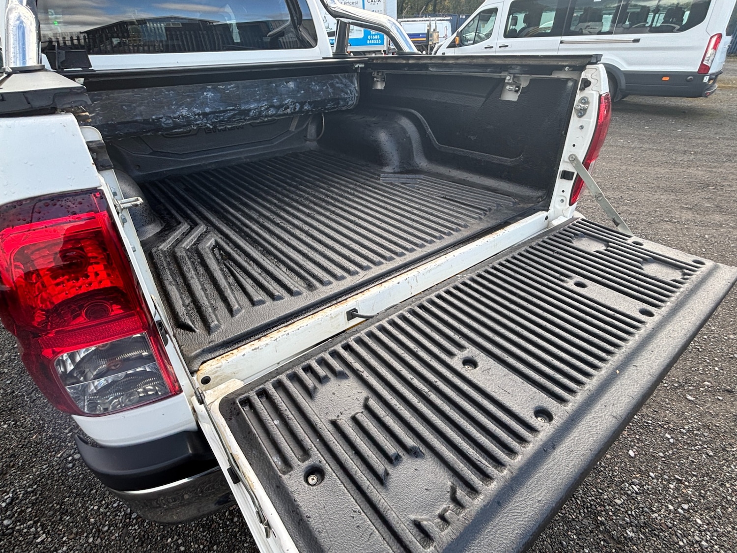 Used Toyota Hilux 2017 for sale - 76330182: Photo 14