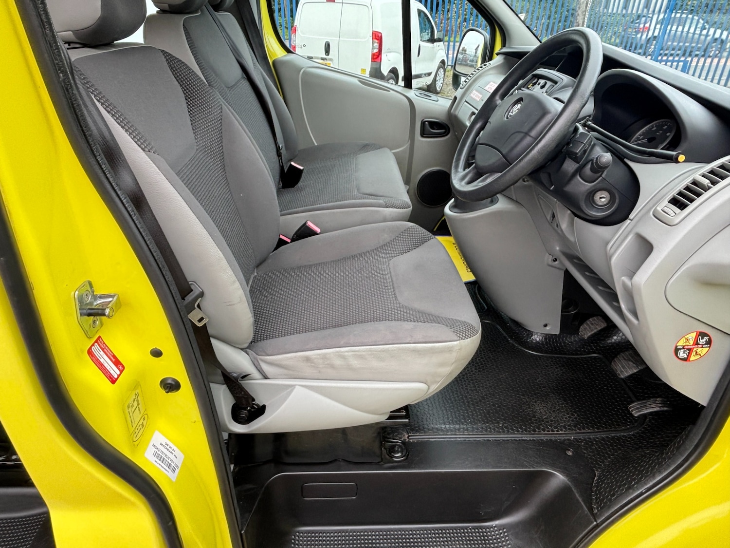 Used Vauxhall Vivaro 2014 for sale - 76221905: Photo 8