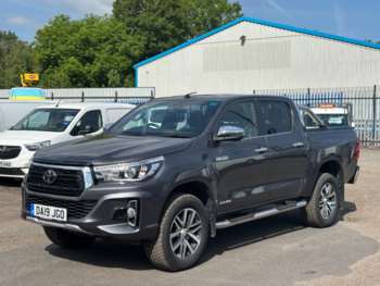 Used Toyota Hilux 2019 for sale - 74742382: Photo