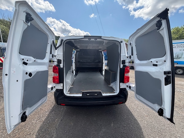 Used Vauxhall Vivaro 2020 for sale - 75129683: Photo 15