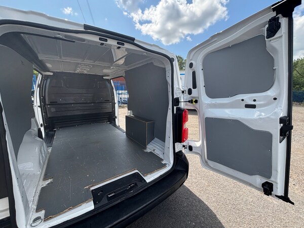 Used Vauxhall Vivaro 2020 for sale - 75129683: Photo 17
