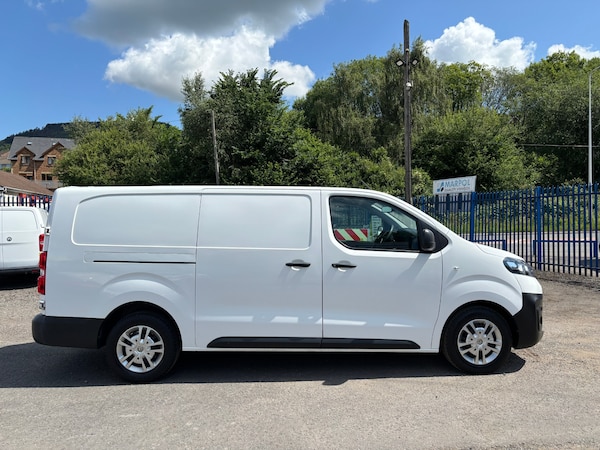 Used Vauxhall Vivaro 2020 for sale - 75129683: Photo 6