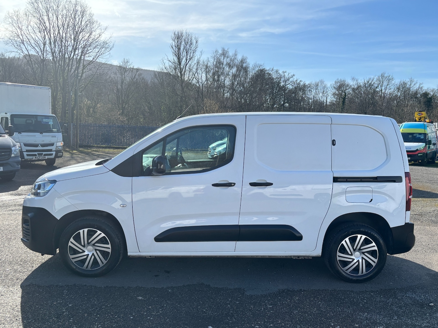 Used Citroen Berlingo 2022 for sale - 77651629: Photo 2