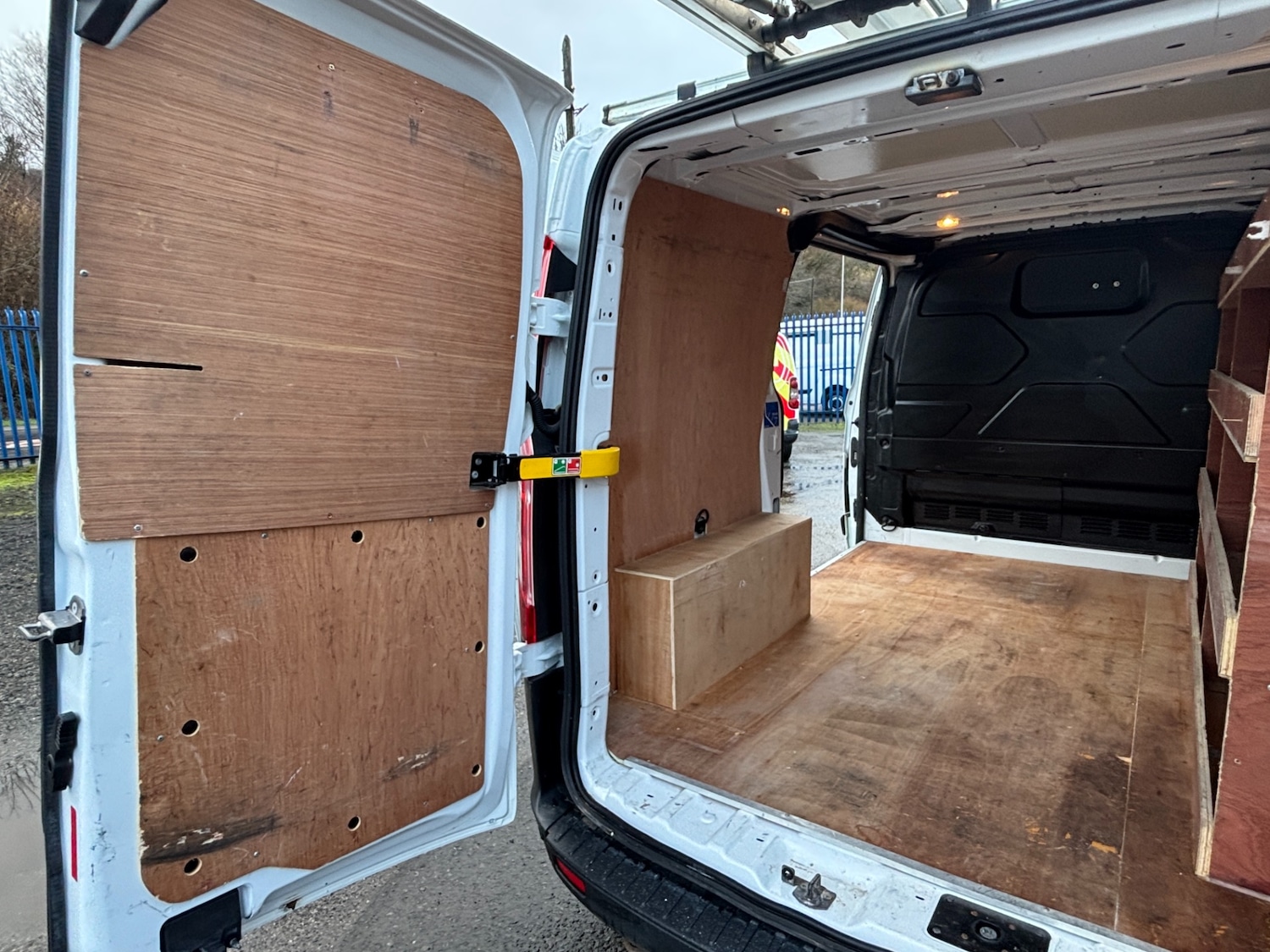 Used Ford Transit Custom 2020 for sale - 77541550: Photo 15