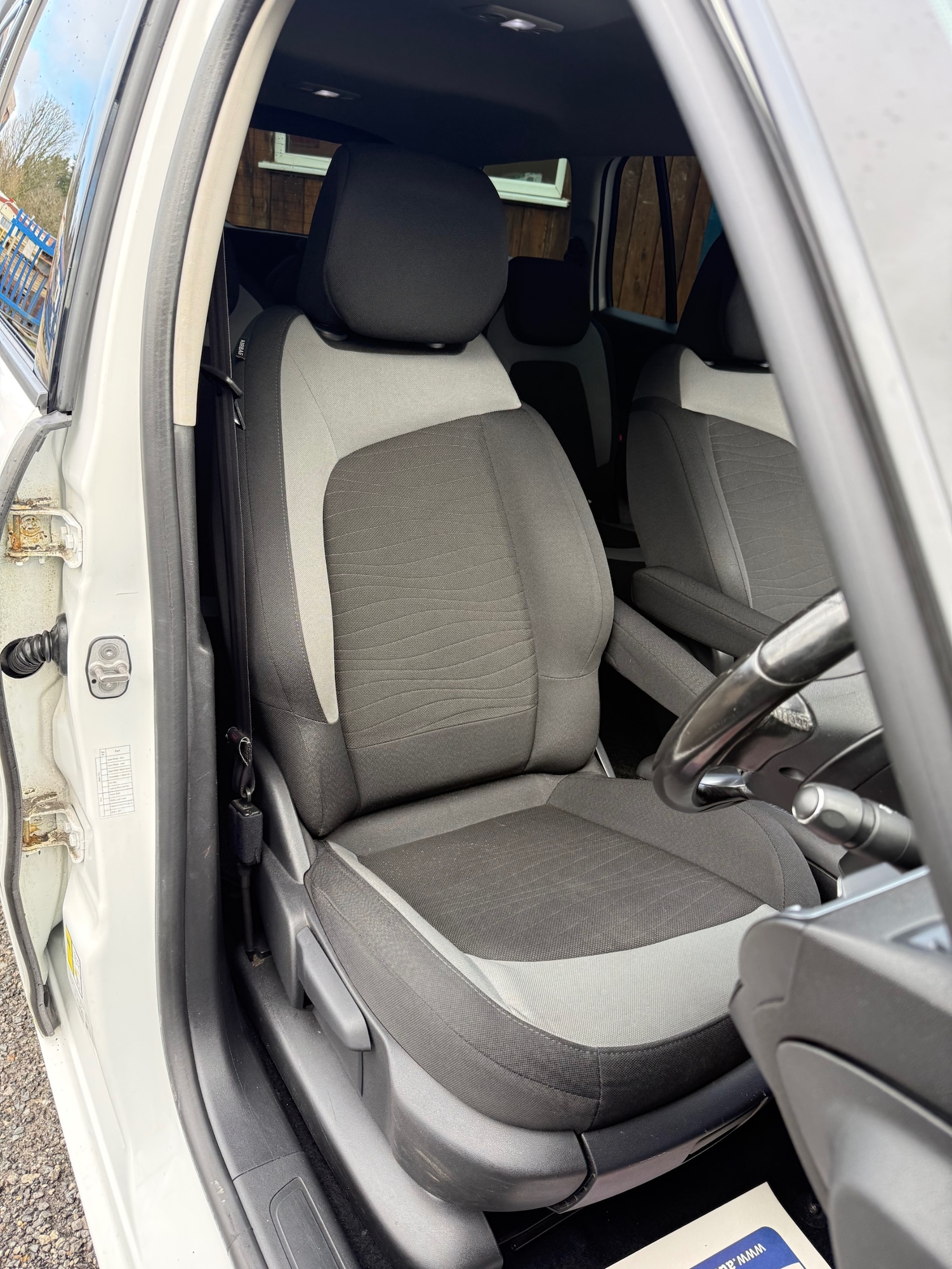 Used Citroen Grand C4 Picasso 2015 for sale - 77610130: Photo 11