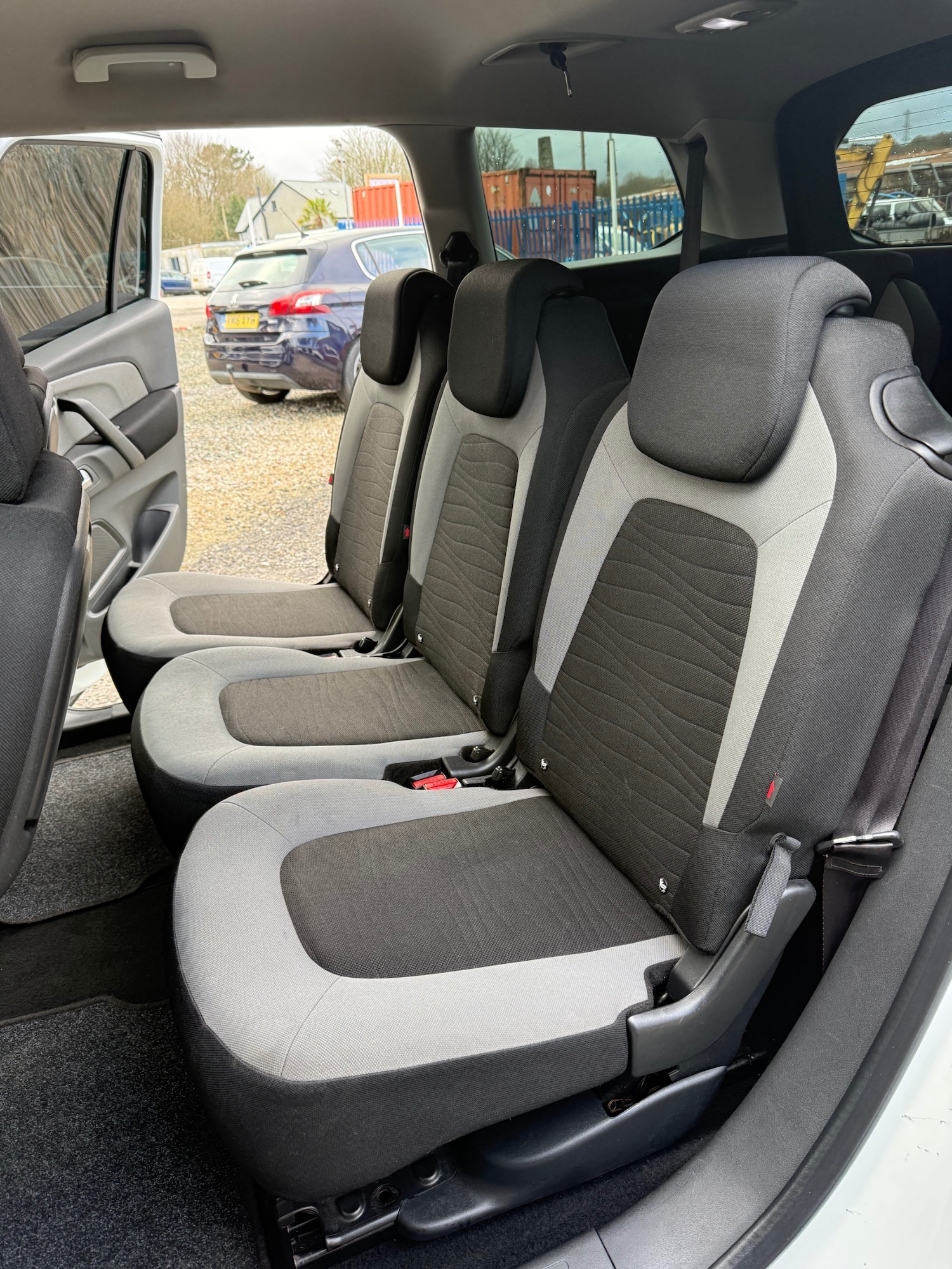 Used Citroen Grand C4 Picasso 2015 for sale - 77610130: Photo 15