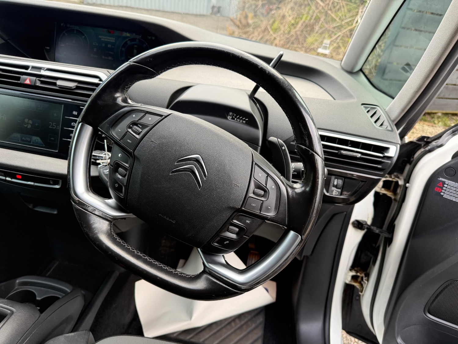 Used Citroen Grand C4 Picasso 2015 for sale - 77610130: Photo 19