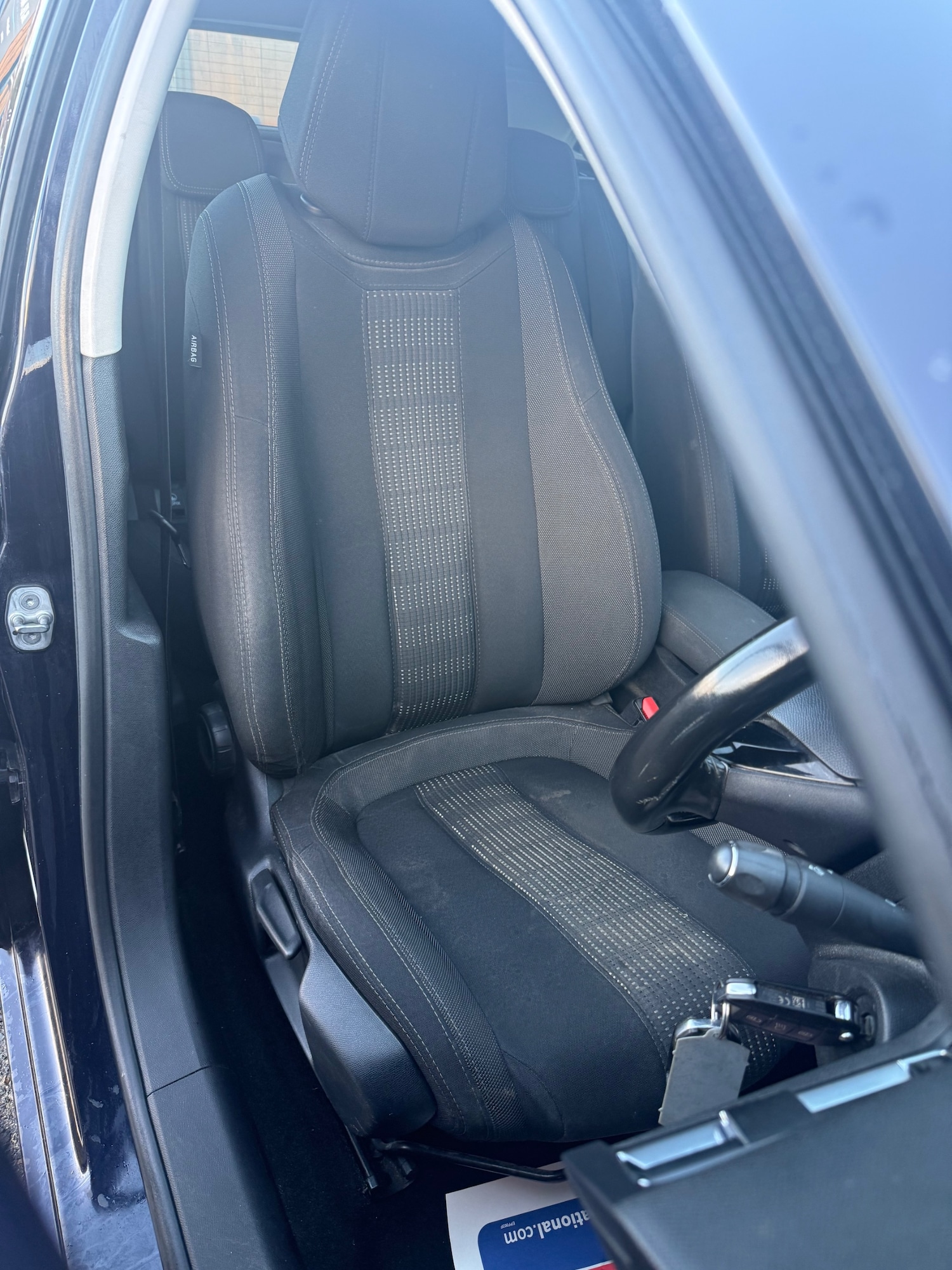 Used Peugeot 308 2016 for sale - 77008061: Photo 11