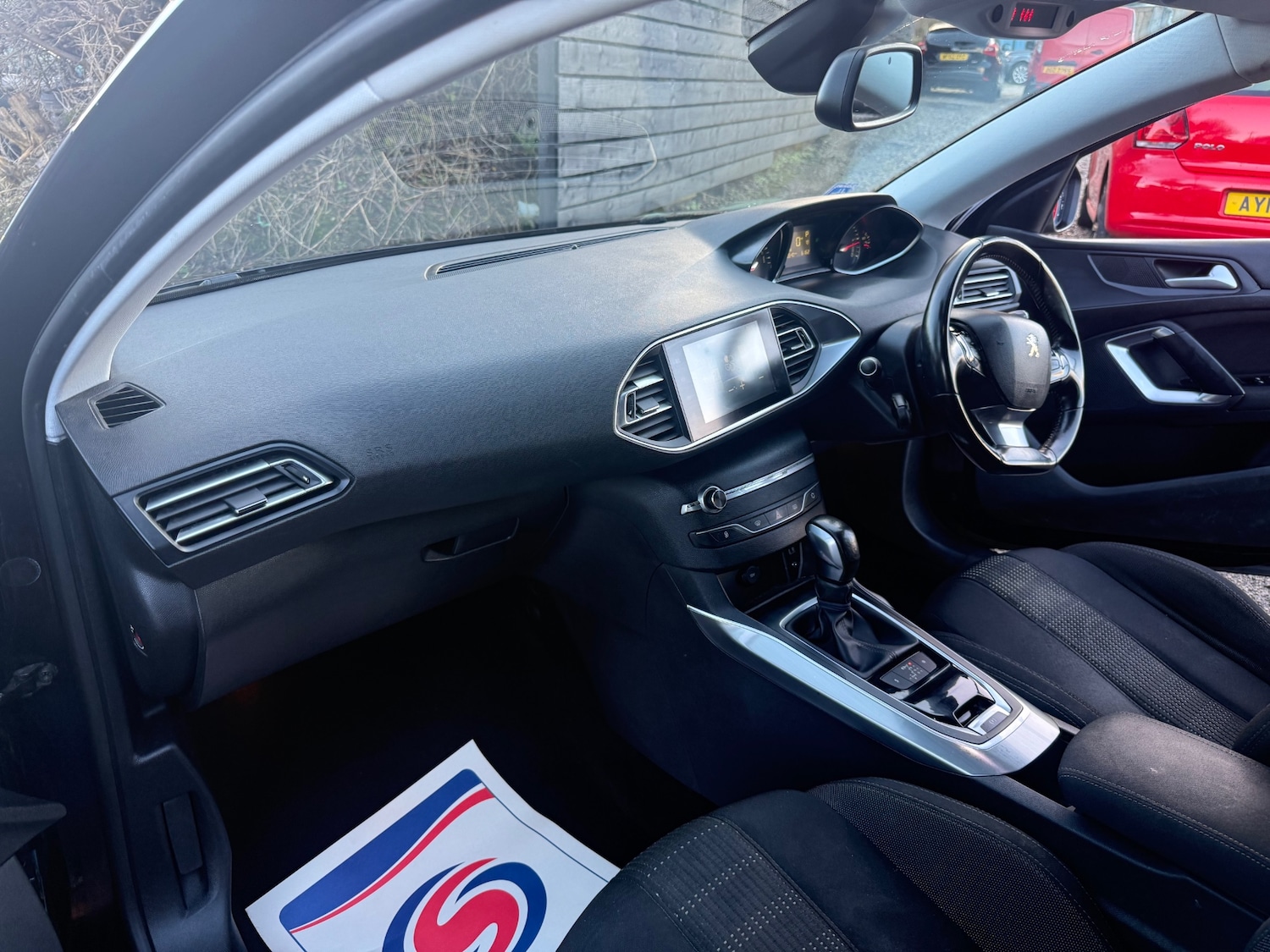 Used Peugeot 308 2016 for sale - 77008061: Photo 9