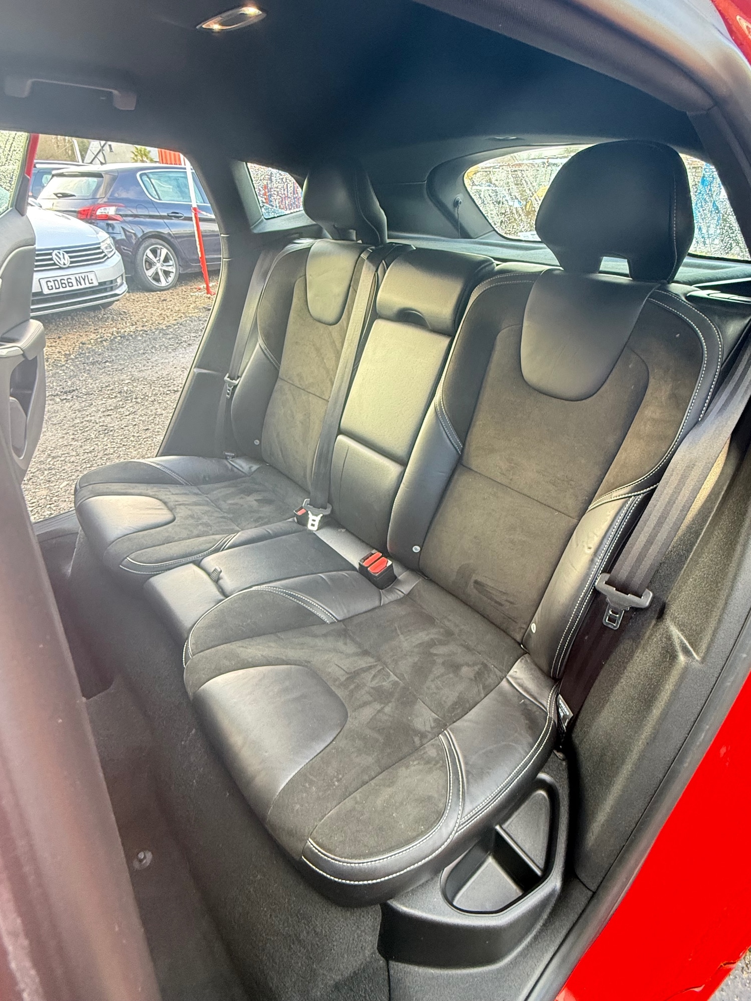 Used Volvo V40 2015 for sale - 77461884: Photo 14