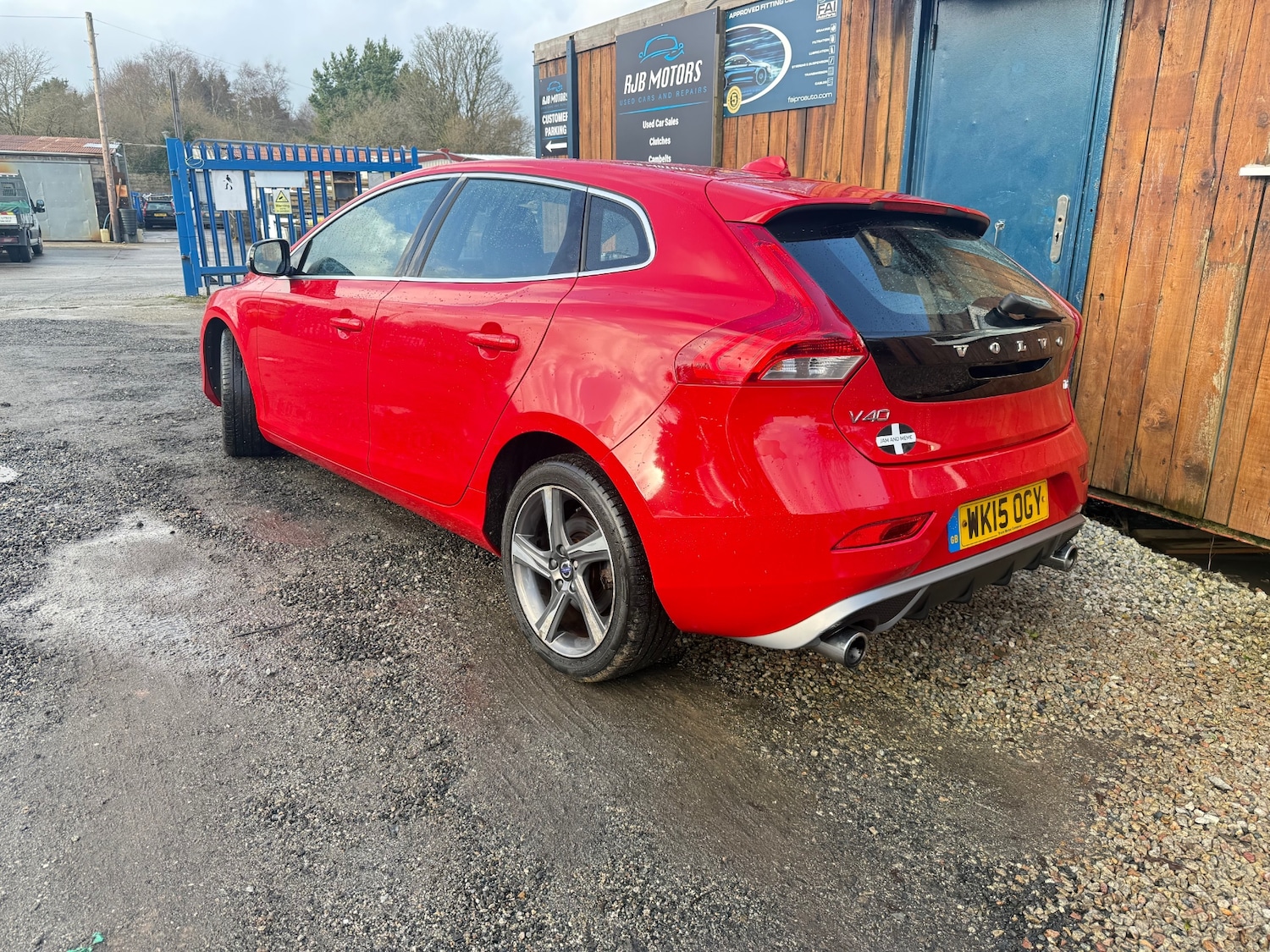 Used Volvo V40 2015 for sale - 77461884: Photo 3