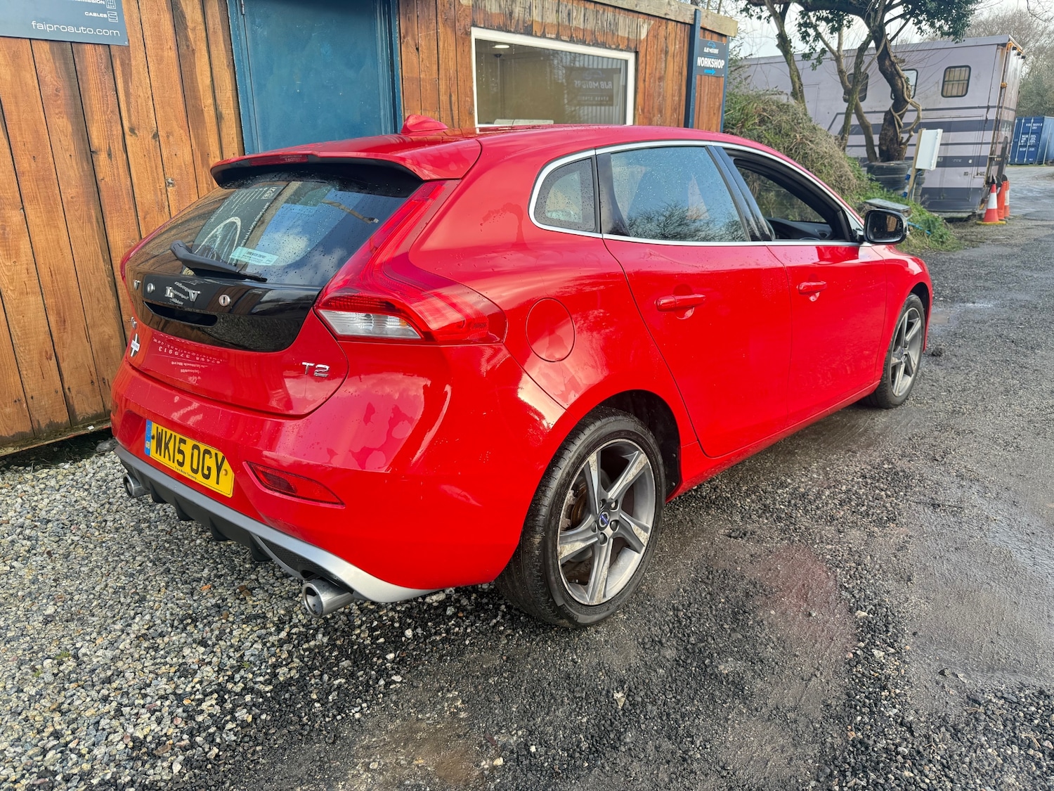 Used Volvo V40 2015 for sale - 77461884: Photo 7