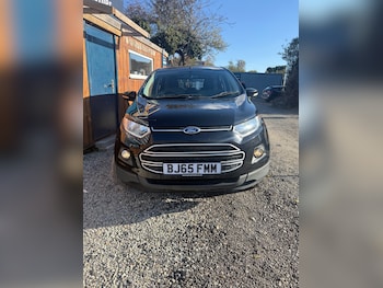 Used Ford Ecosport 2015 for sale - 76302186: Photo 2