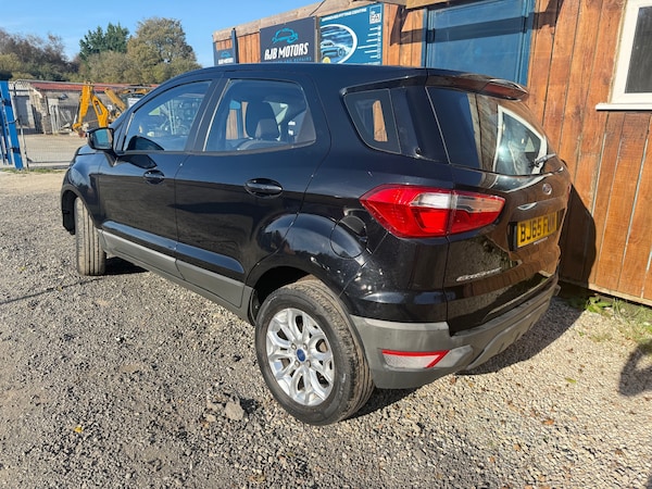 Used Ford Ecosport 2015 for sale - 76302186: Photo 4