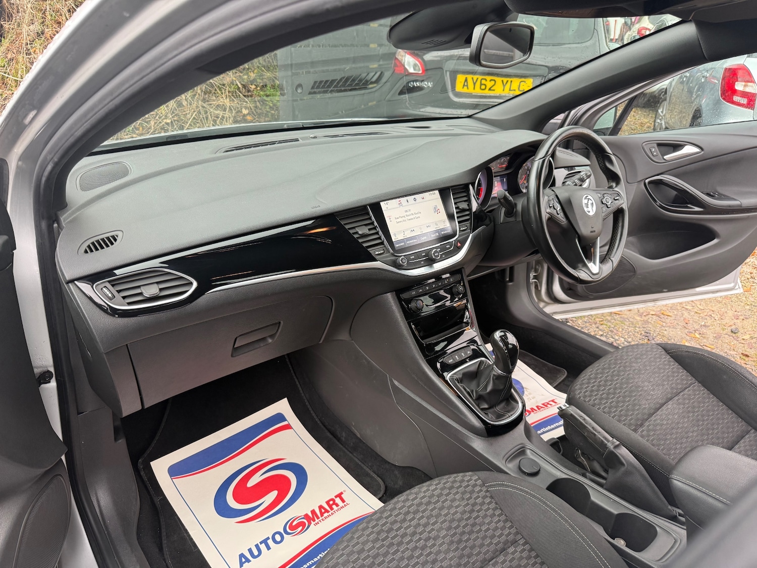 Used Vauxhall Astra 2016 for sale - 76543885: Photo 9