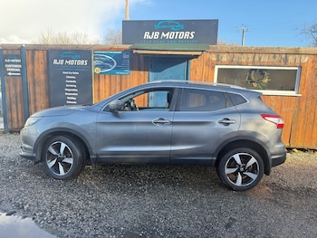 Used Nissan Qashqai 2015 for sale - 77008401: Photo