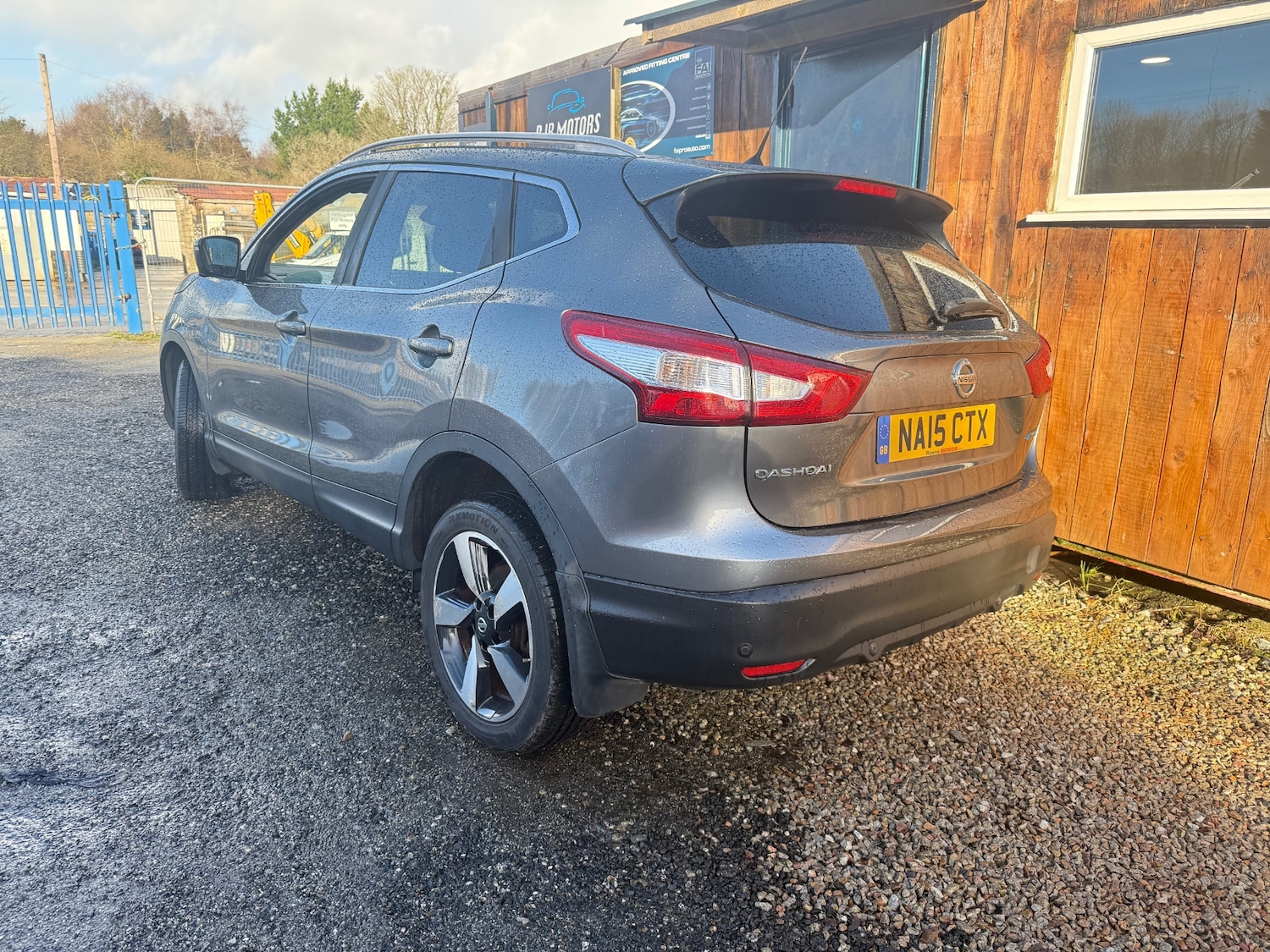 Used Nissan Qashqai 2015 for sale - 77008401: Photo 4