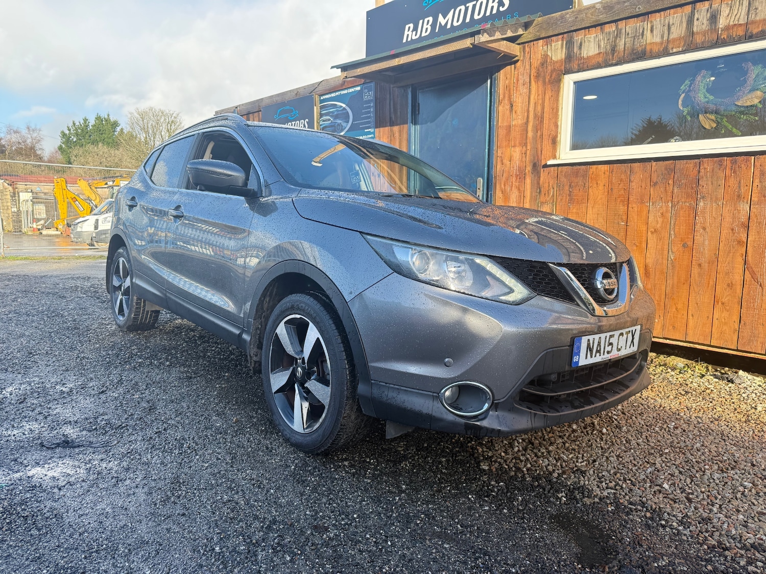 Used Nissan Qashqai 2015 for sale - 77008401: Photo 6