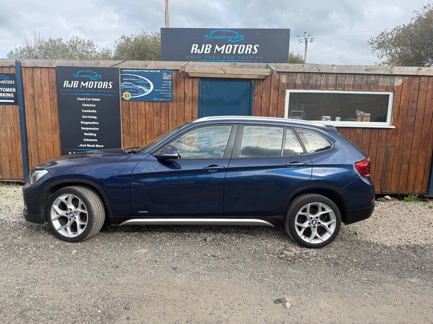 Used BMW X1 2013 for sale - 76300715: Photo 3