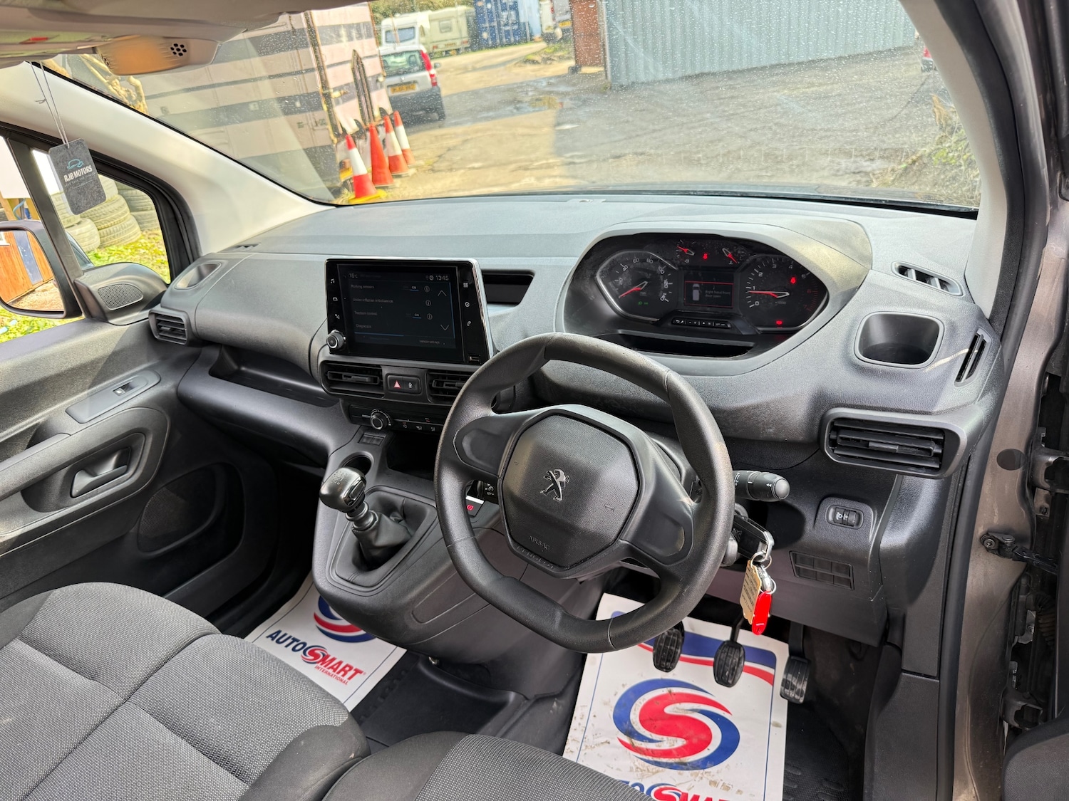 Used Peugeot Partner 2021 for sale - 77736030: Photo 9