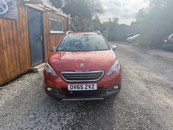Used Peugeot 2008 2015 for sale - 76299523: Photo 2