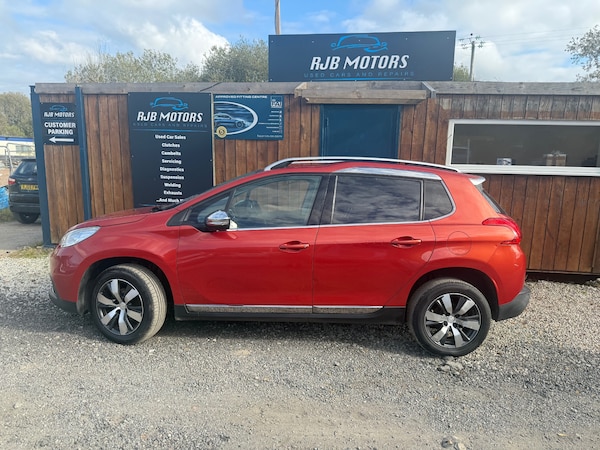 Used Peugeot 2008 2015 for sale - 76299523: Photo 3