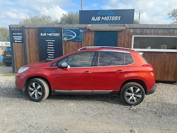Used Peugeot 2008 2015 for sale - 76299523: Photo 3
