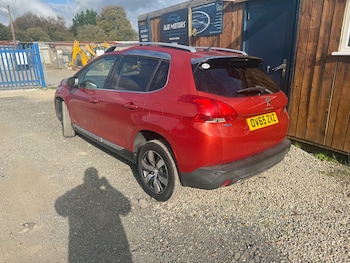 Used Peugeot 2008 2015 for sale - 76299523: Photo 4