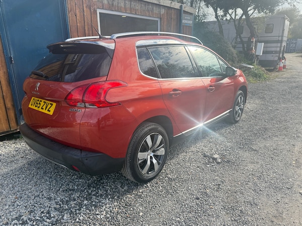 Used Peugeot 2008 2015 for sale - 76299523: Photo 8
